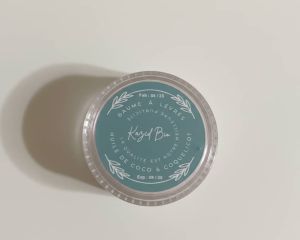 بلسم ترطيب و توريد الشفاه