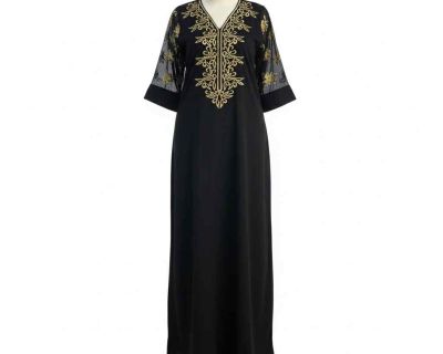 جبة تقليدية جزائرية مطرزة