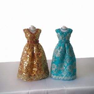 ألبسة تقليدية للدمى