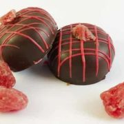 علبة شوكولاطة مشكلة