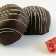 علبة شوكولاطة مشكلة