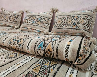 Salon traditionnels algériens