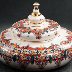 Boîte à bonbons en céramique