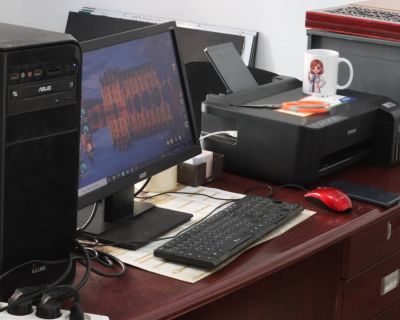 تقديم خدمات في ميدان الطباعة