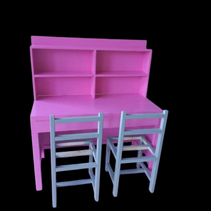 Bureau d&rsquo;étude en bois pour filles